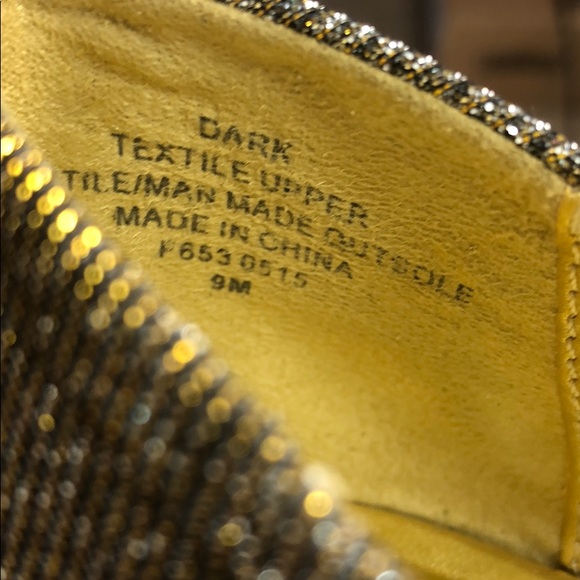 Women’s Mootsies Tootsies Gold & Silver Heels Size 9 - Picture 7 of 7